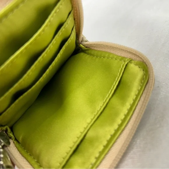 Coach Vintage Wristlet - Picture 7 of 11